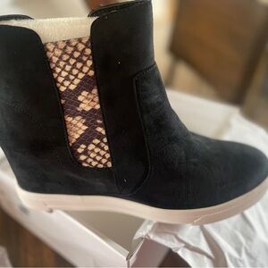 Aldo suede wedge bootie